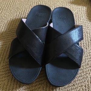 FitFlops. Black. Size 10.